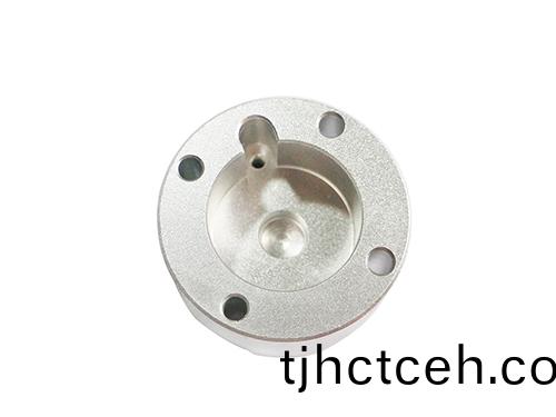 去看看精密五(wu)金零件加工時要(yao)註意什麼